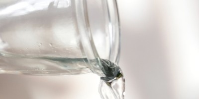 Perché spesso nelle ricette la quantità dell'acqua o di altri liquidi è indicata con "circa" o da un valore di minimo/massimo? Perché spesso nelle ricette la quantità dell'acqua o di altri liquidi è indicata con "circa" o da un valore di minimo/massimo?