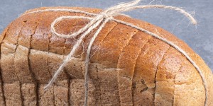 Per quale tipo di farina o preparato per pane è consigliata la forma "a bauletto"?