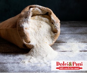 Farina Biologica Macinata a Pietra per Pane e Dolci  - tipo "1" Farina Biologica Macinata a Pietra per Pane e Dolci  - tipo "1"