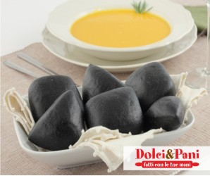 Preparato per focacce, pizza e pepite nere con carbone vegetale