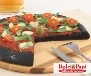 Preparato per pizza e focaccia nera al carbone vegetale attivo