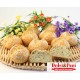 Pane del Mediterraneo con crosta dorata e mollica soffice, ispirato alla tradizione del Sud Pane del Mediterraneo con crosta dorata e mollica soffice, ispirato alla tradizione del Sud